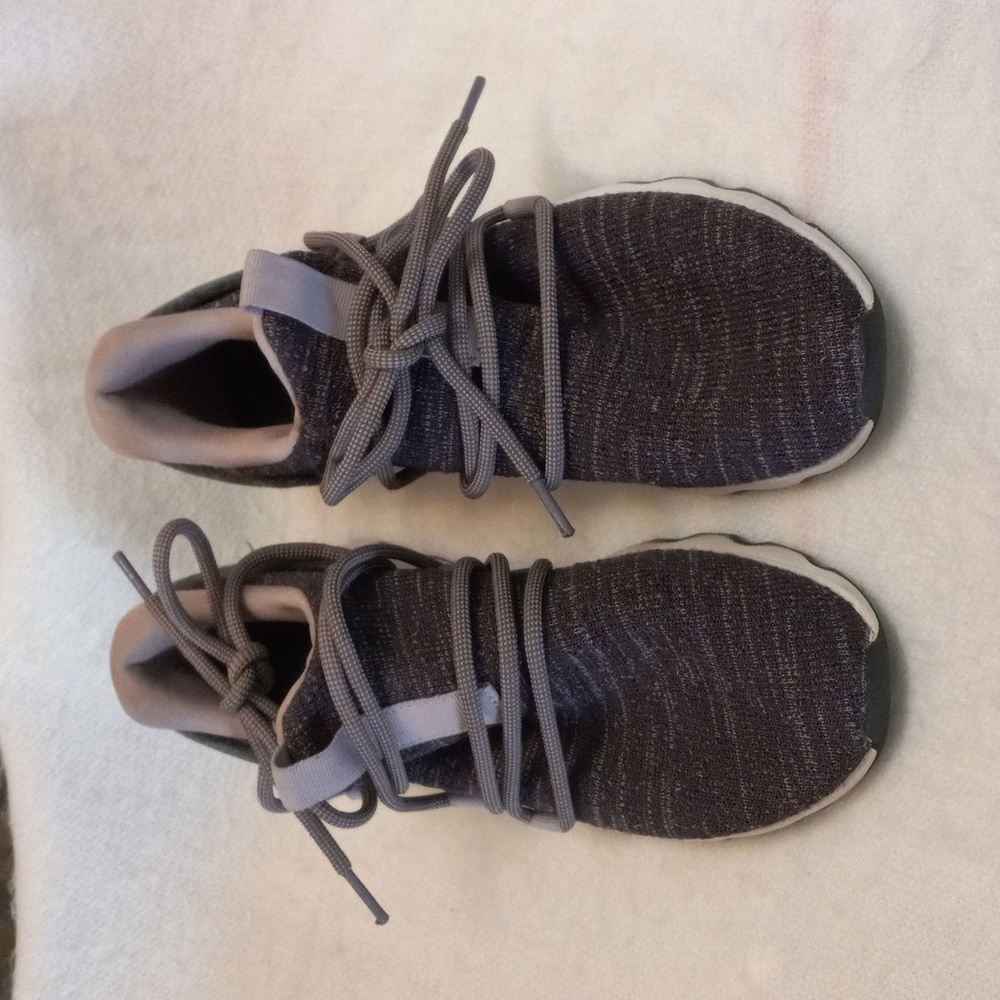 SOREL Women's Size 7.5 Kinetic Lace Up Sneaker Shoes Dark Grey Fabric